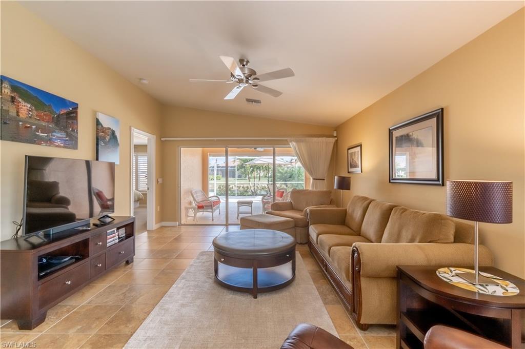 8641 Erice Ct Property Photo 17