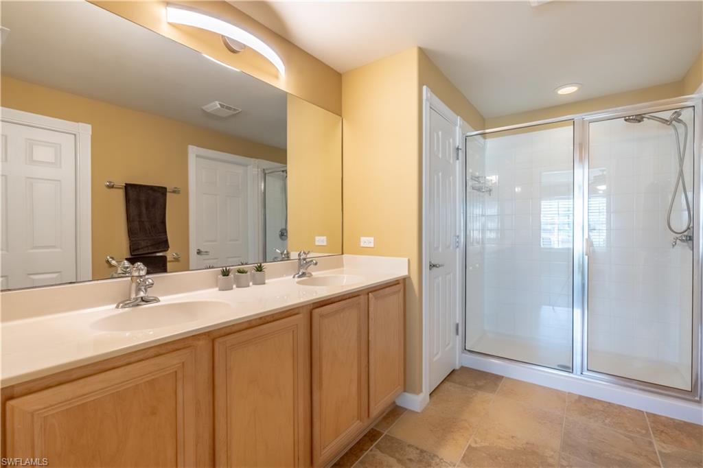 8641 Erice Ct Property Photo 28