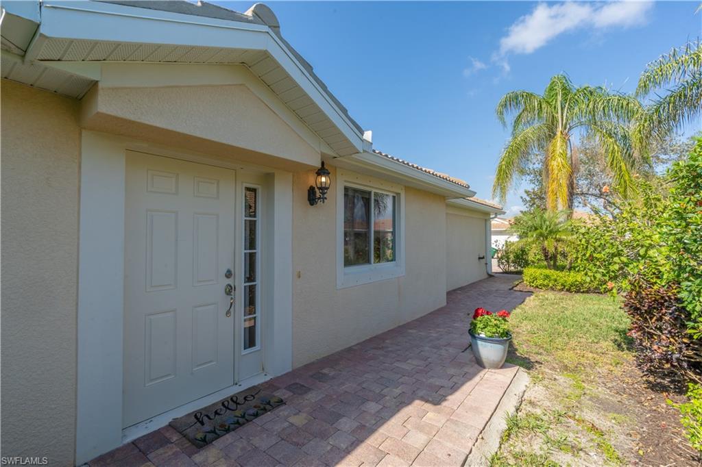 8642 Genova Ct Property Photo 6