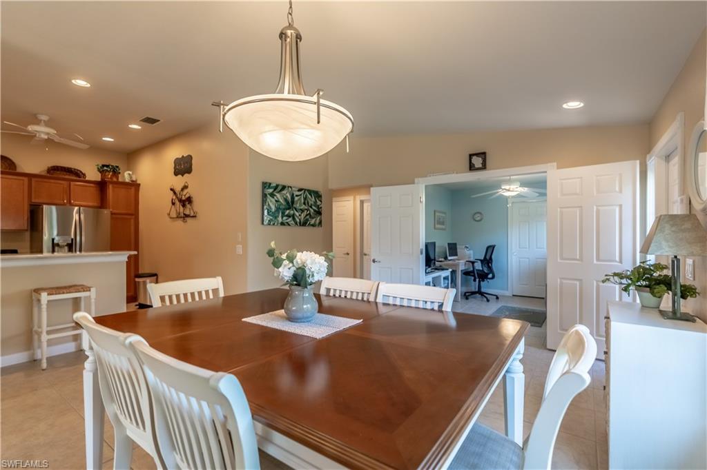 8642 Genova Ct Property Photo 14