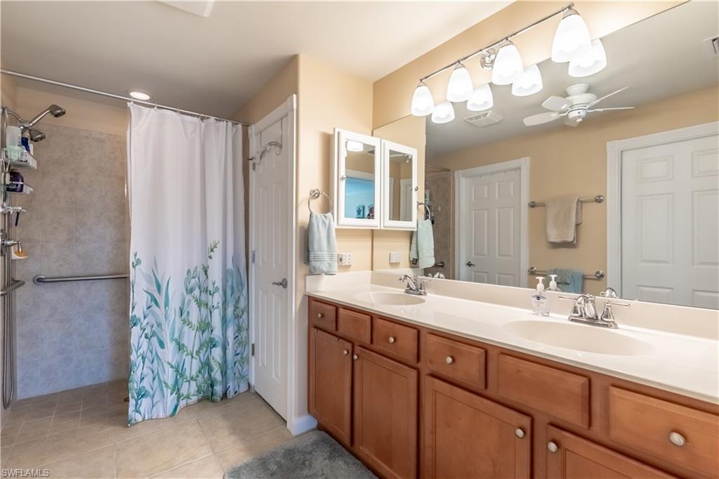 8642 Genova Ct Property Photo 25