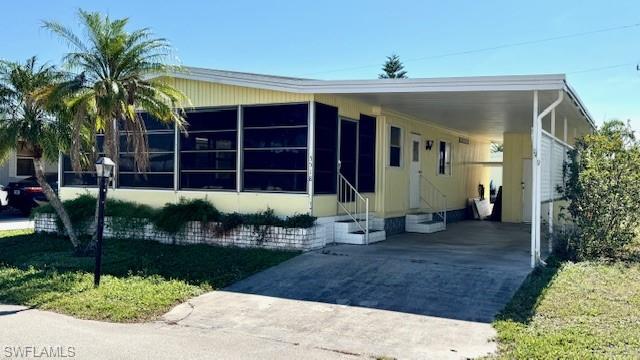 5518 Miles Standish Ln Property Photo 1