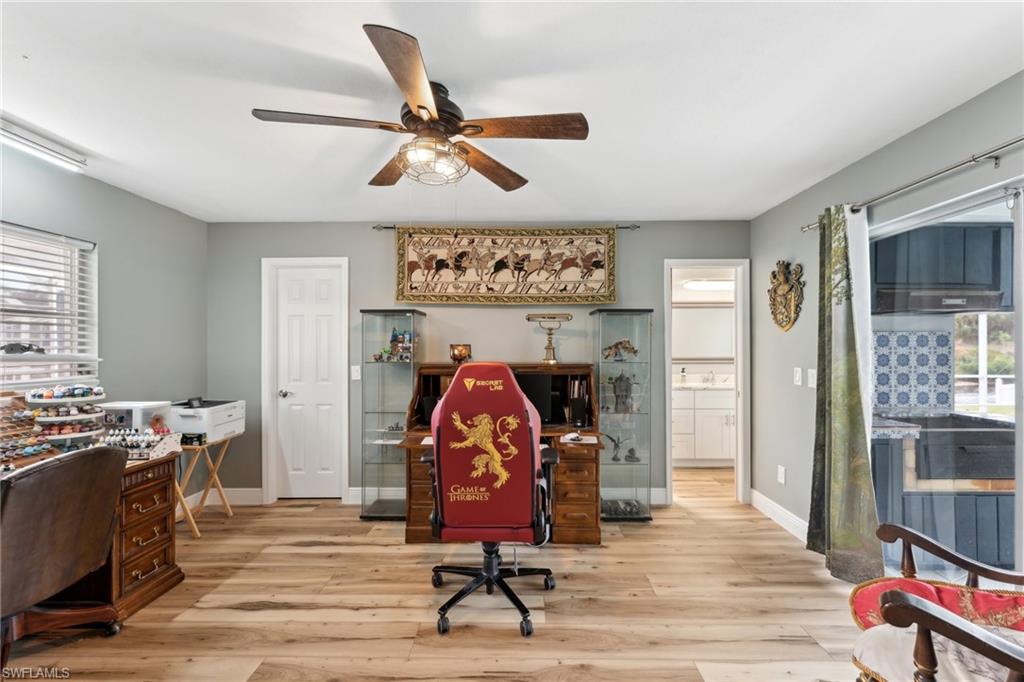 2084 Coral Point Dr Property Photo 22