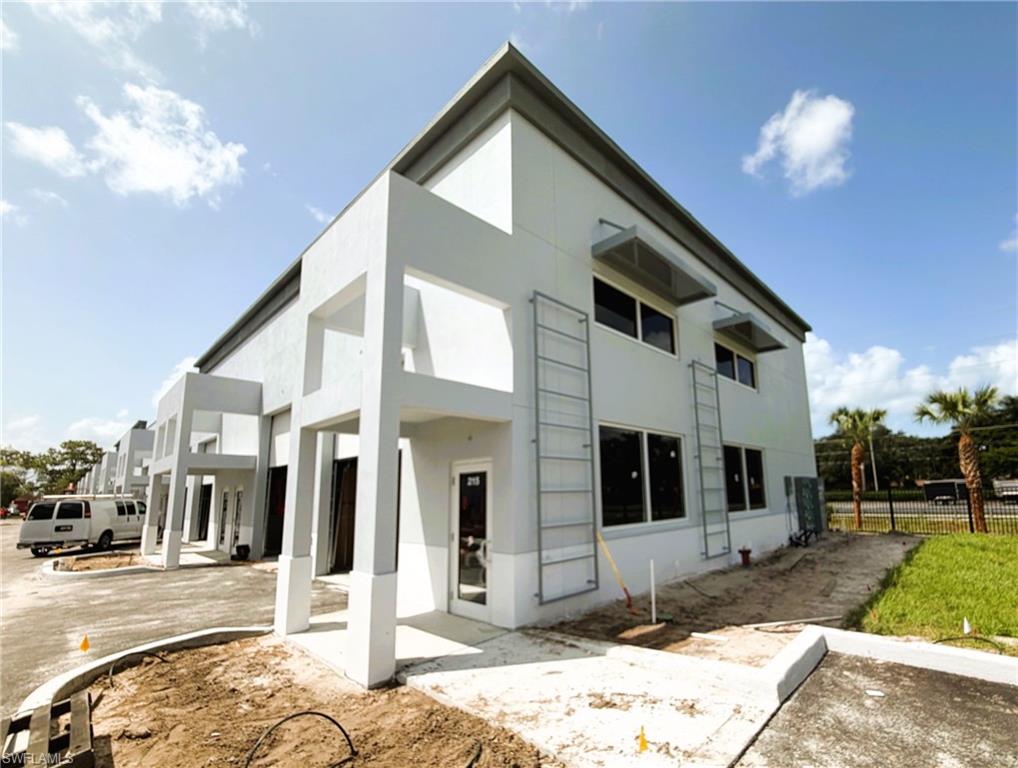 11075 Tamiami Trl E 105 Property Photo 10