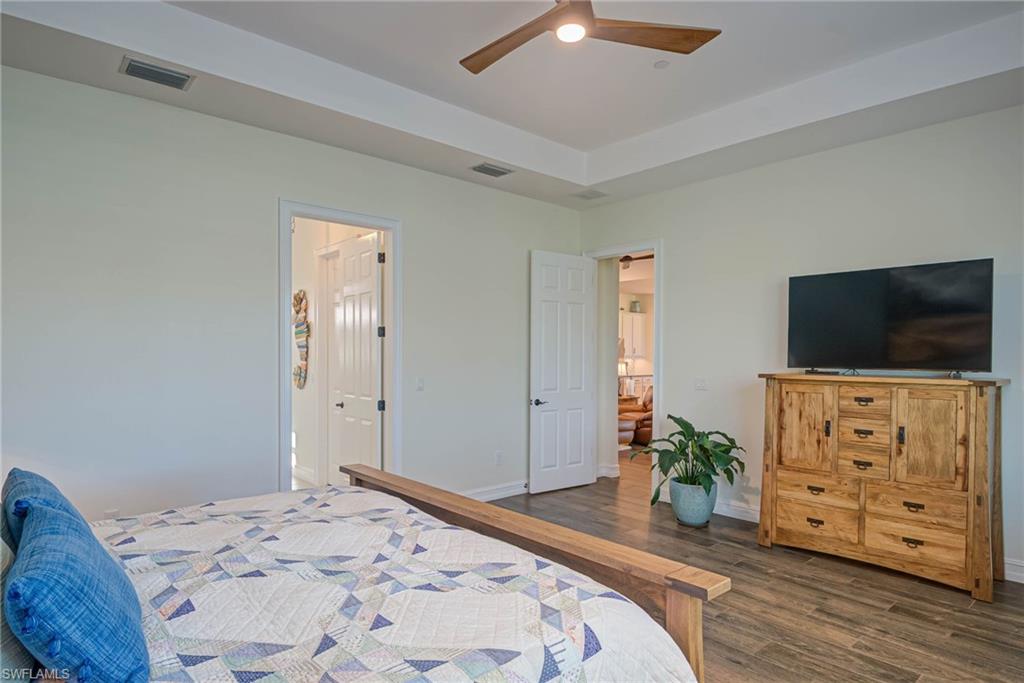 2070 Hickeys Creekside Dr Property Photo 18
