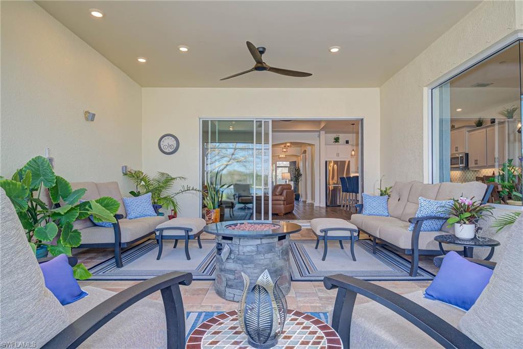 2070 Hickeys Creekside Dr Property Photo 32