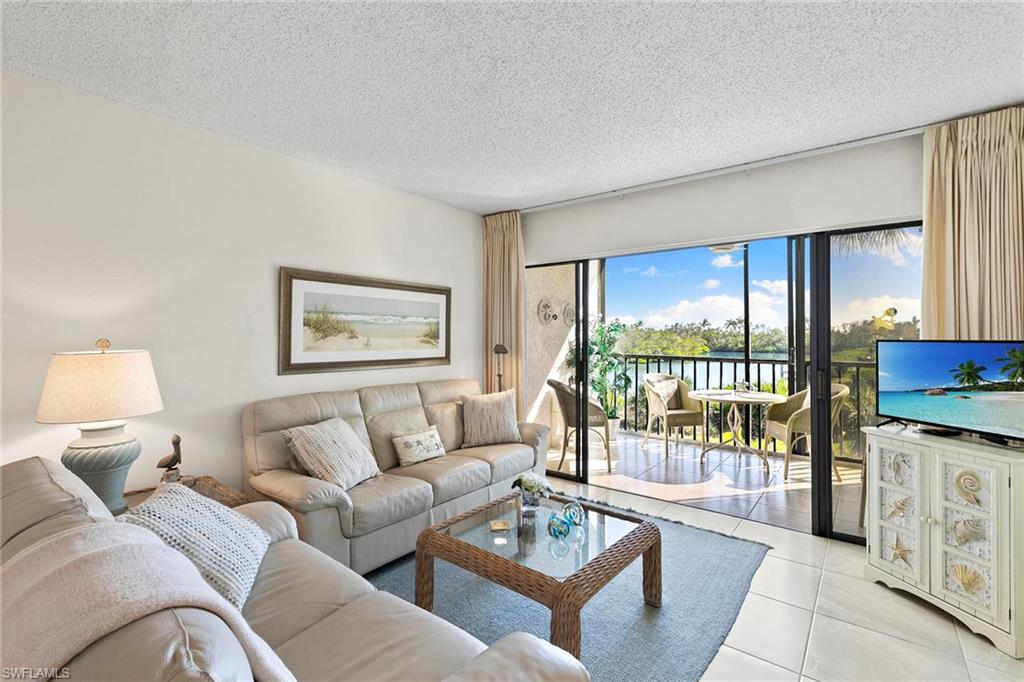 21440 Bay Village Dr # 124 Property Photo