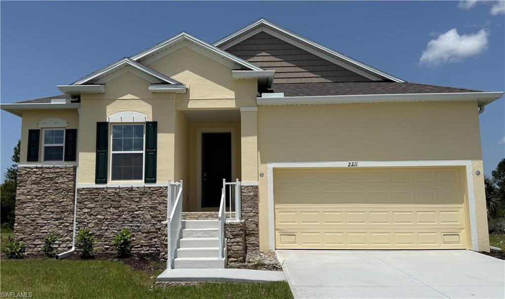 2211 Harbour Dr Property Photo 1