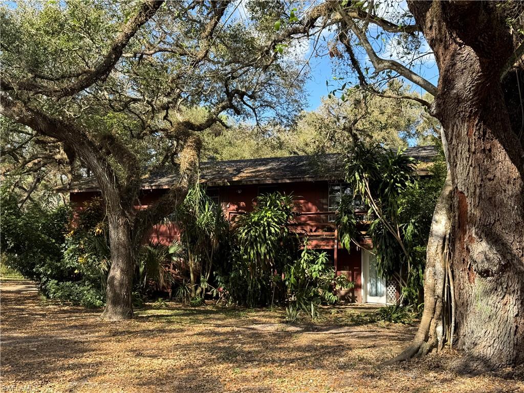 23141 N River Rd Property Photo