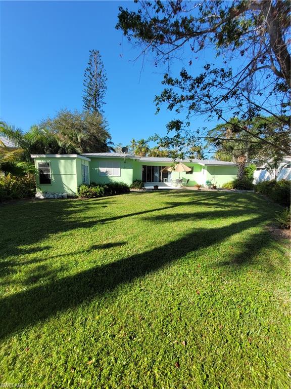 870 Forest Ave Property Photo 18