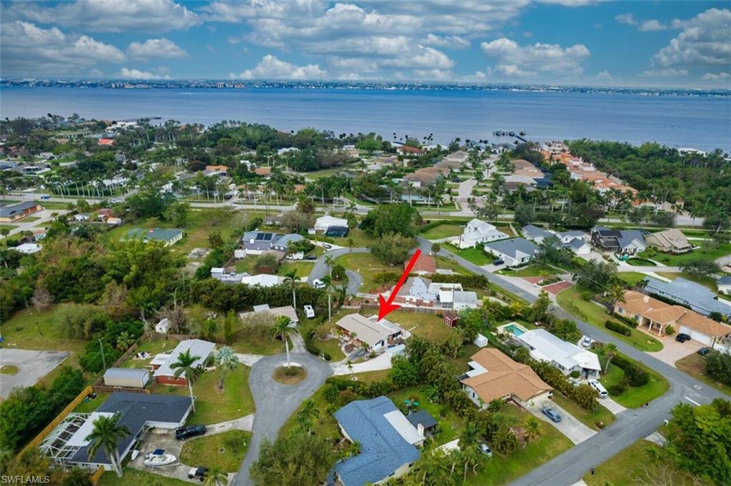 905 Lucas Rd Property Photo