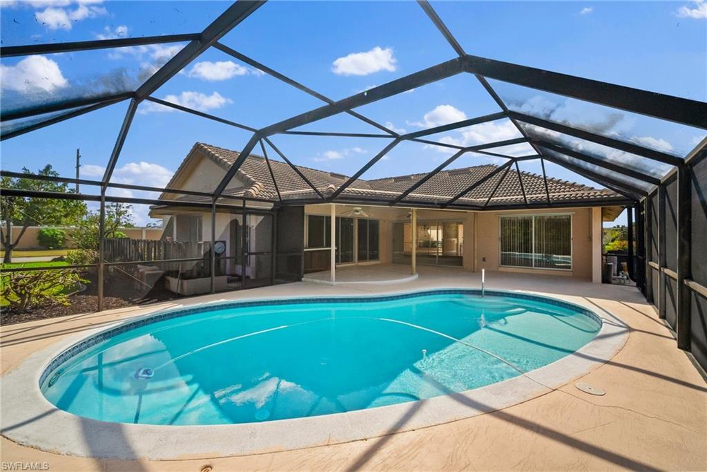 1593 Tredegar Dr Property Photo 3