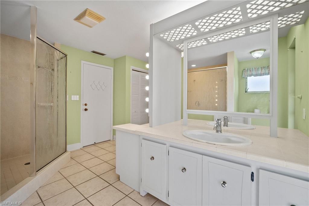 1593 Tredegar Dr Property Photo 17