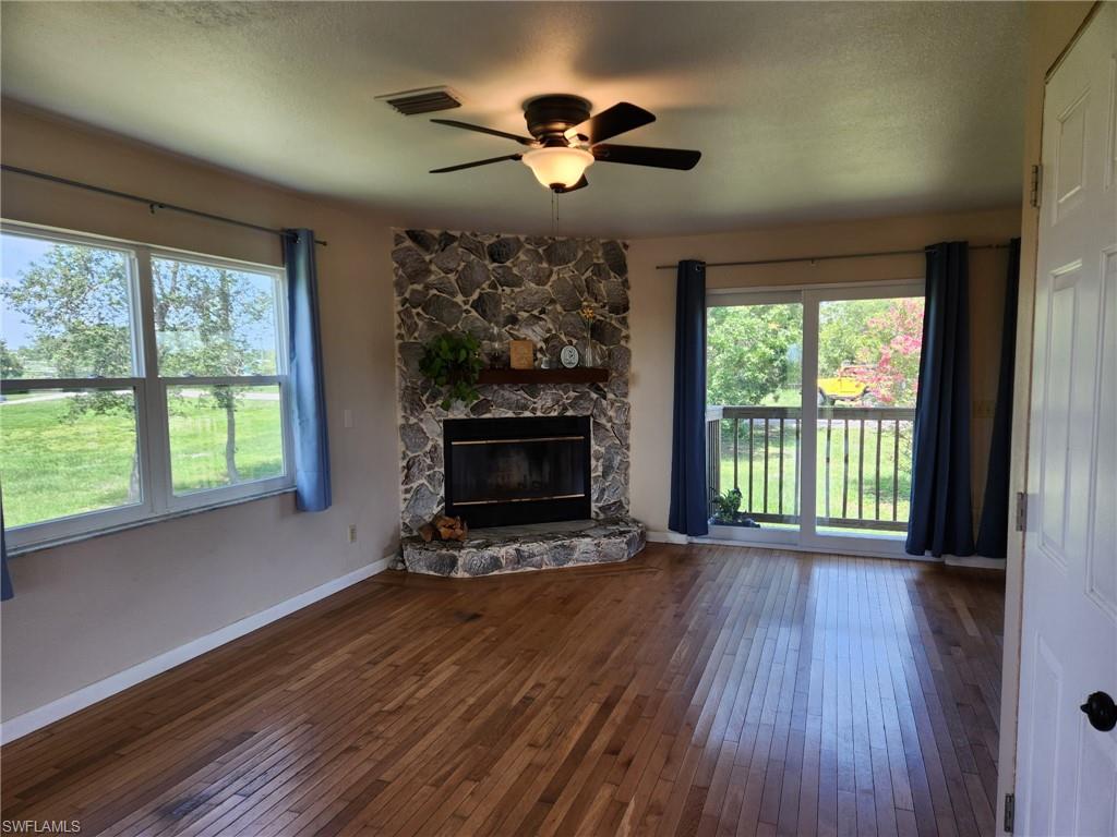 373 Hile Ln Property Photo 4