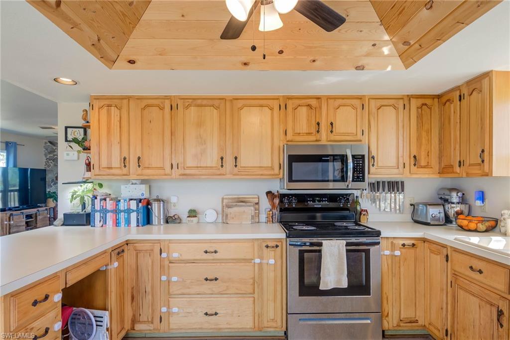 373 Hile Ln Property Photo 11