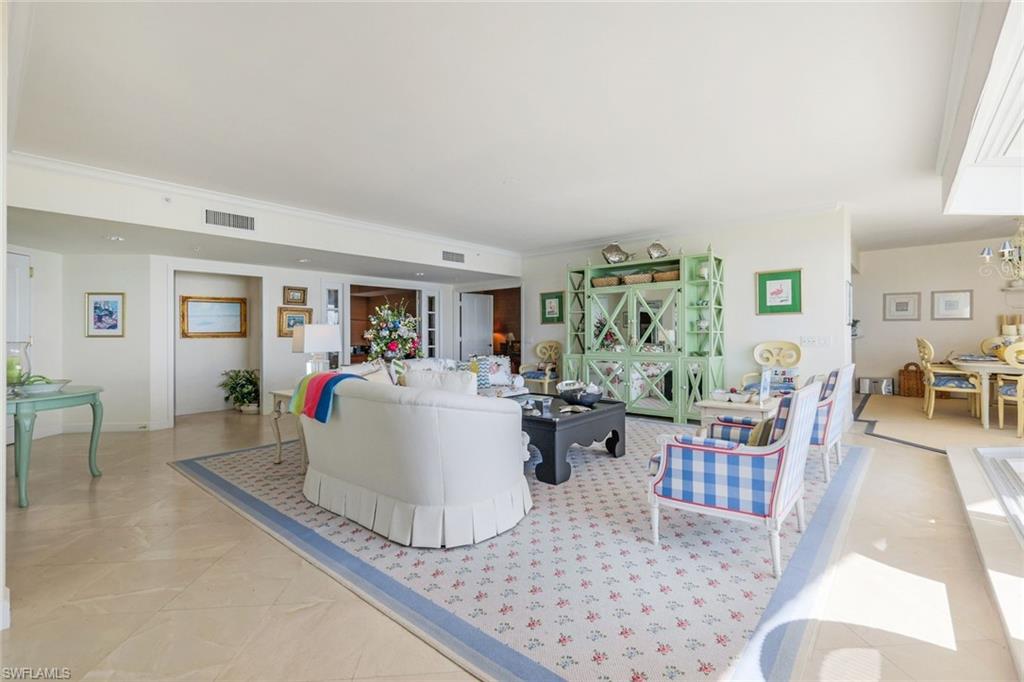 8231 Bay Colony Dr # 903 Property Photo 12