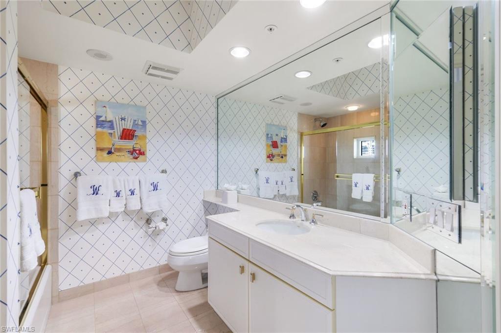 8231 Bay Colony Dr # 903 Property Photo 29