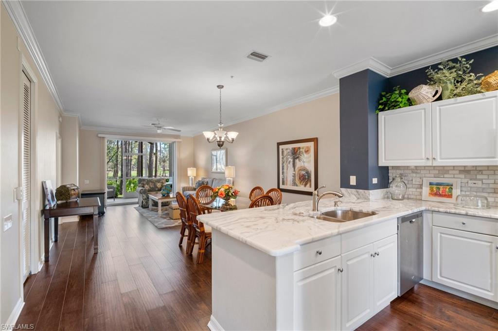 8253 Parkstone PL # 106 Property Photo 1