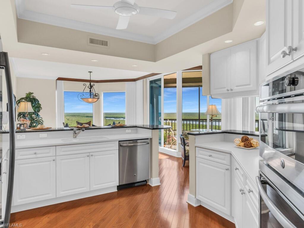 Aversana Real Estate Listings Main Image