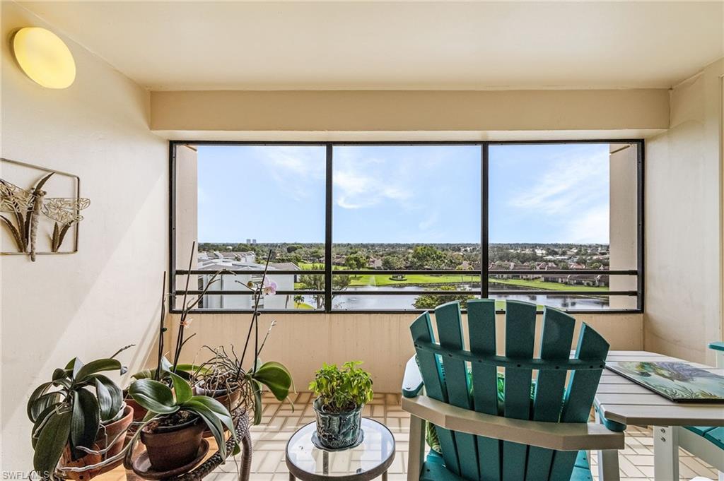 5260 S Landings Dr # 702 Property Photo