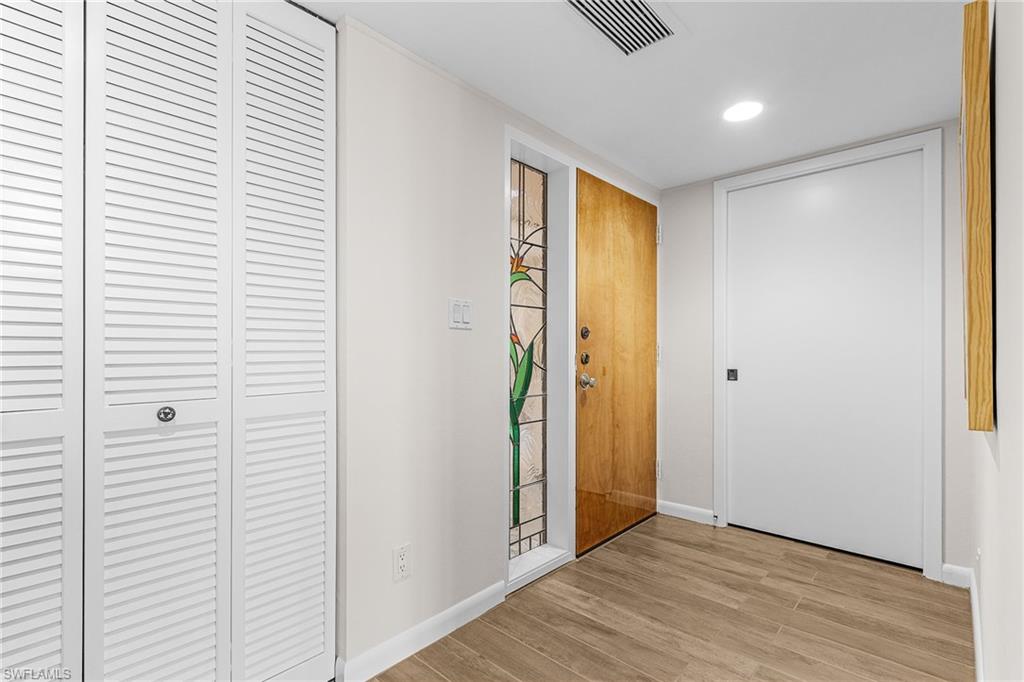 5260 S Landings Dr # 702 Property Photo 23