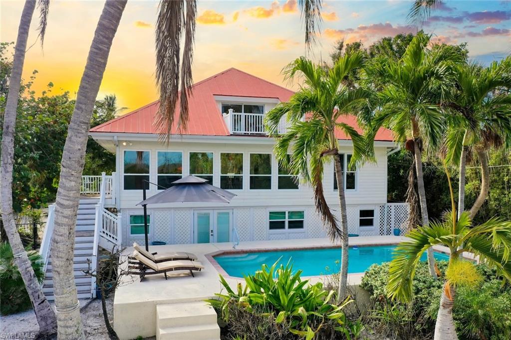 16813 Captiva Dr Property Photo 2