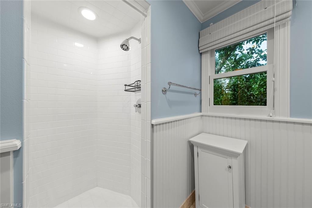 16813 Captiva Dr Property Photo 32