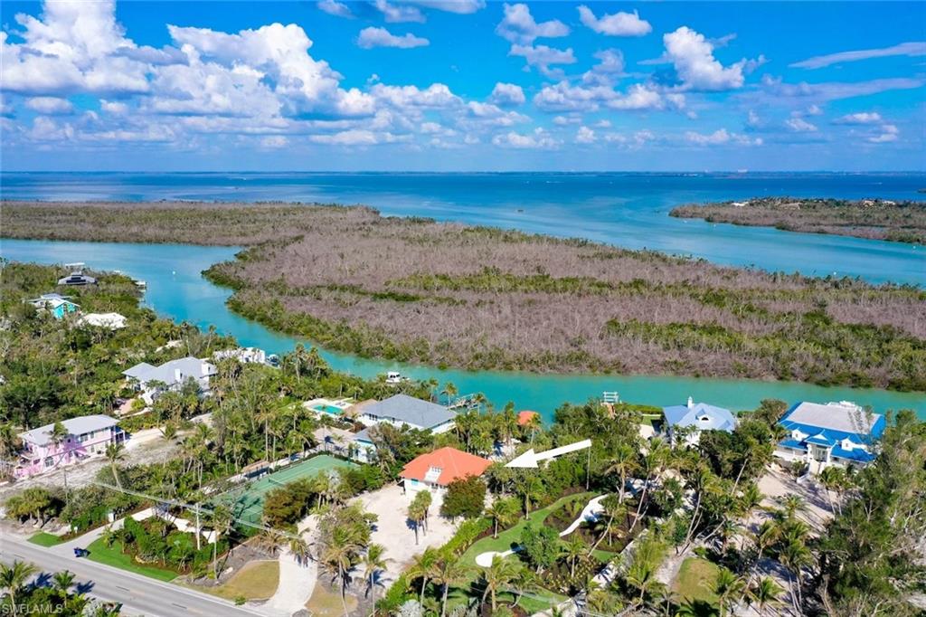16813 Captiva Dr Property Photo 43