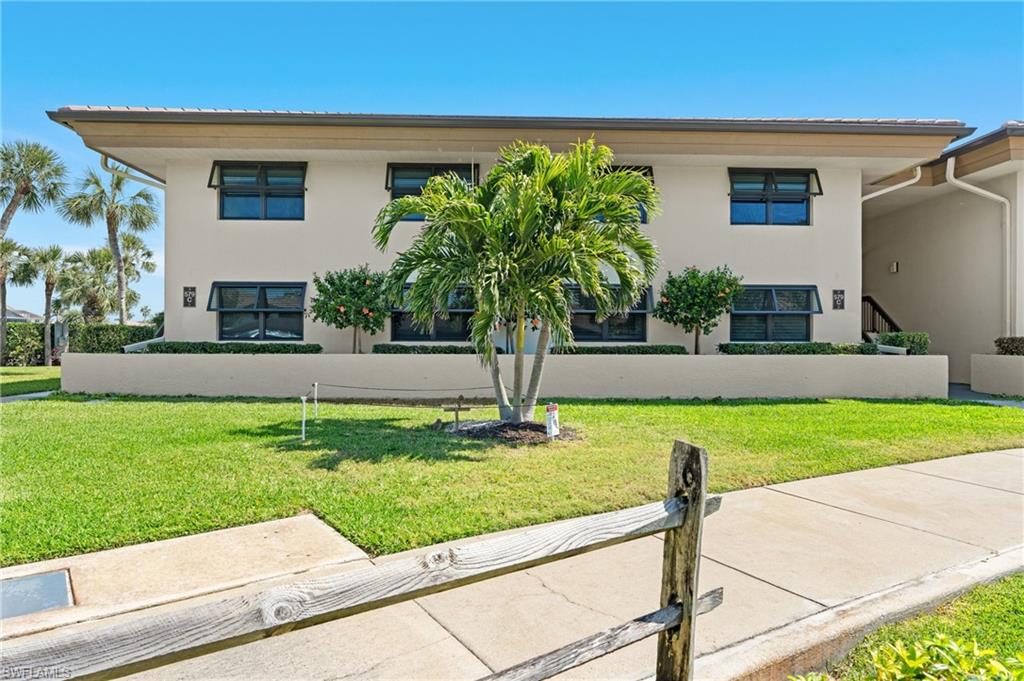 579 Seaview Ct # C2 Property Photo