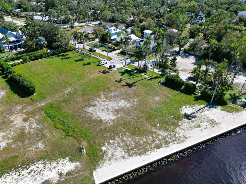 1301 Poinciana Ave Property Photo 7