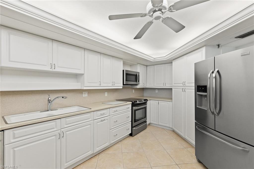 840 S Collier Blvd # 1404 Property Photo 9