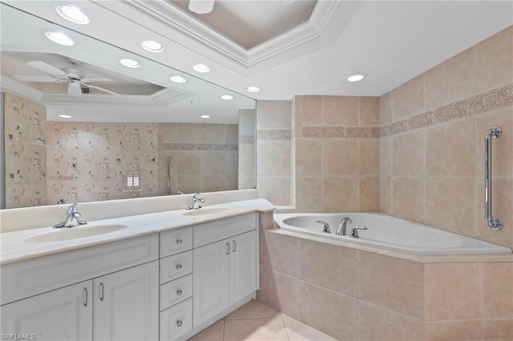 840 S Collier Blvd # 1404 Property Photo 18