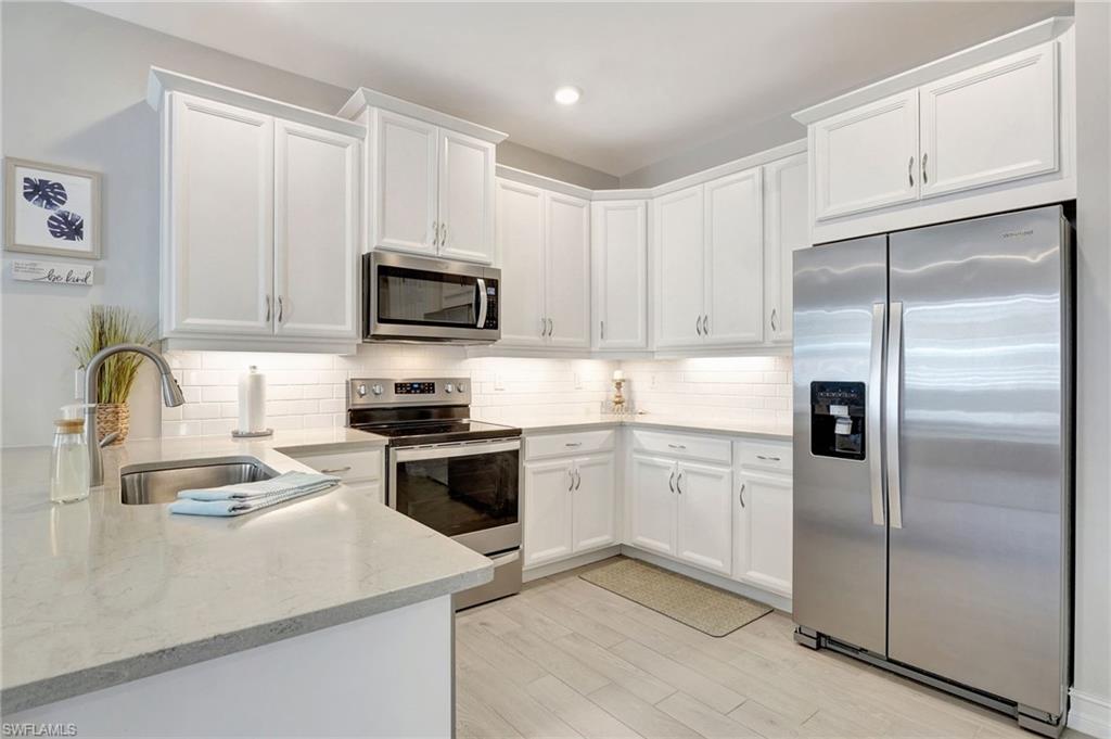 1037 Tranquil Brook Dr Property Photo 6