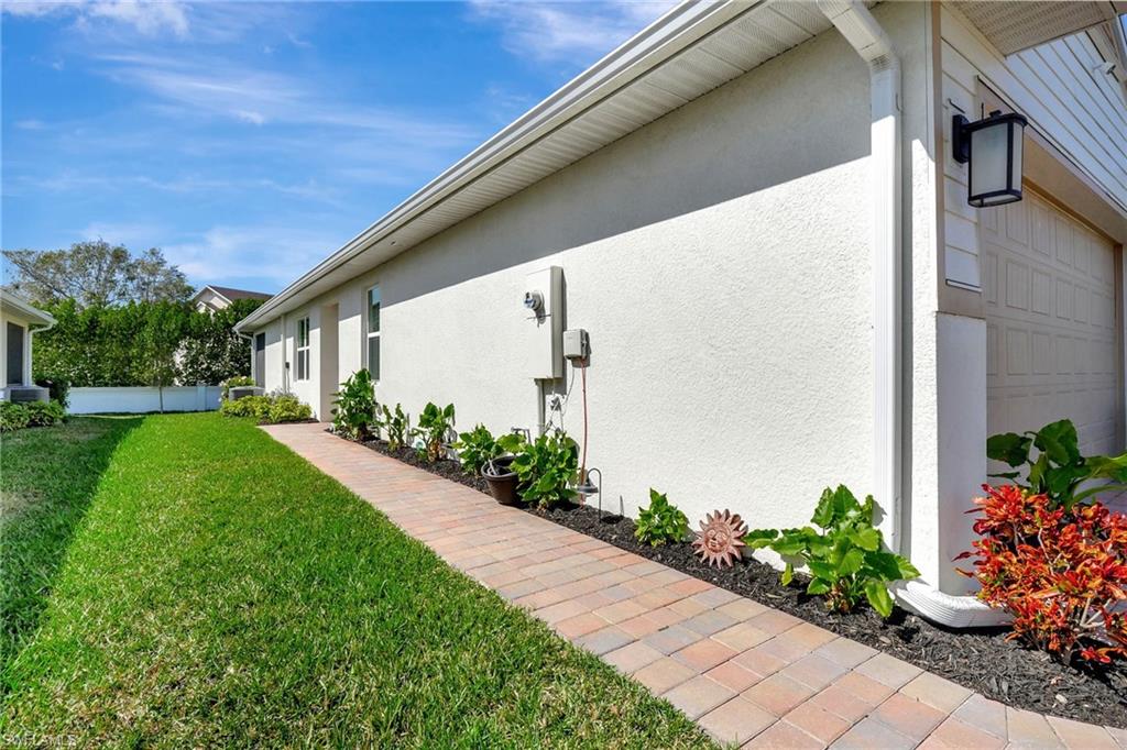 1037 Tranquil Brook Dr Property Photo 26