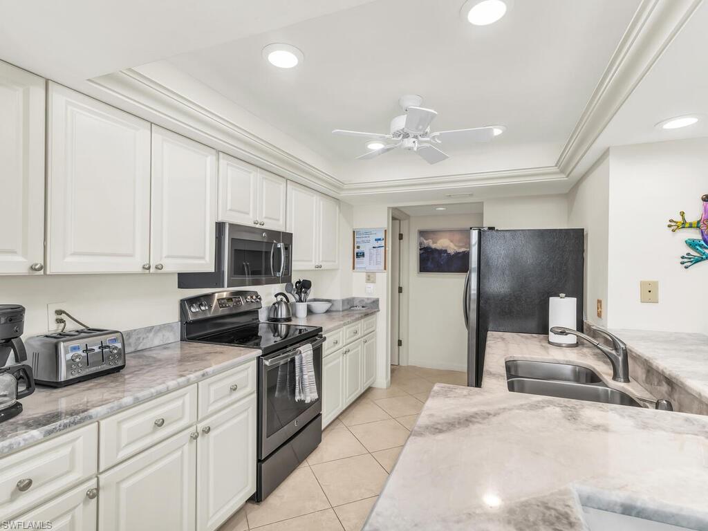 300 S Collier Blvd # 2204 Property Photo 9