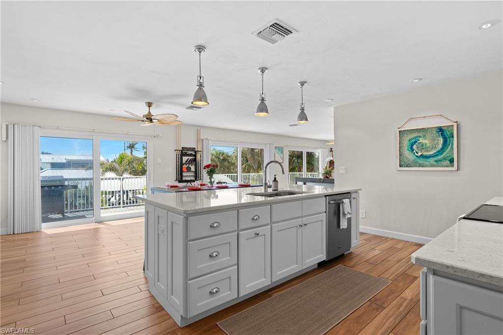 2 Avenida Carita Property Photo 10