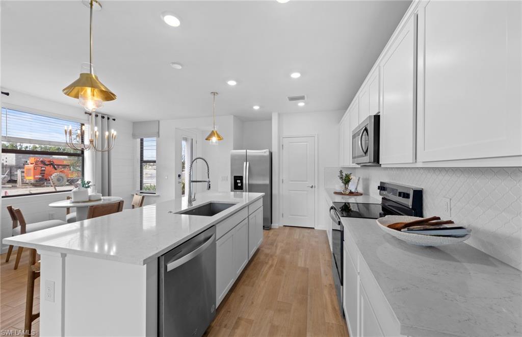 13011 Luminary Way Property Photo 6