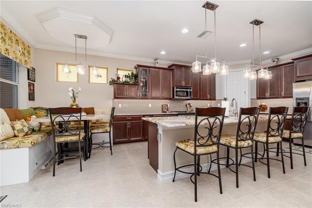 20583 Long Pond Rd Property Photo 6
