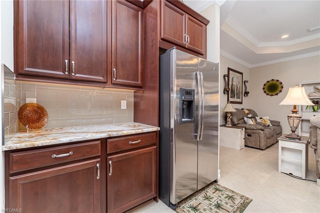 20583 Long Pond Rd Property Photo 10