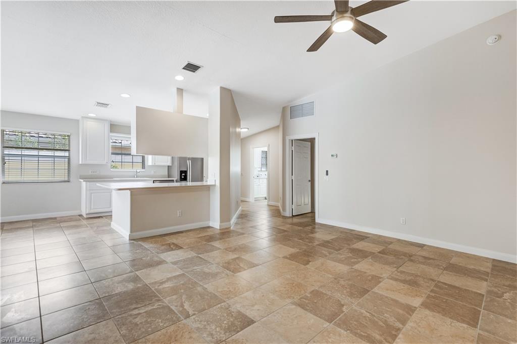 7643 Novara Ct Property Photo 5