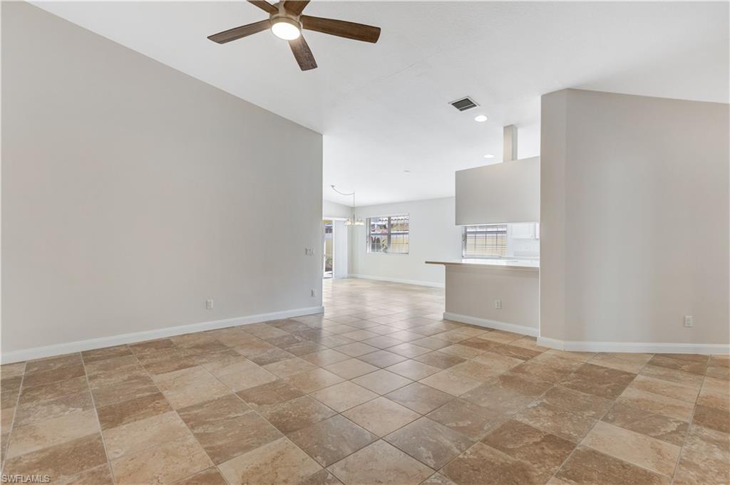 7643 Novara Ct Property Photo 10