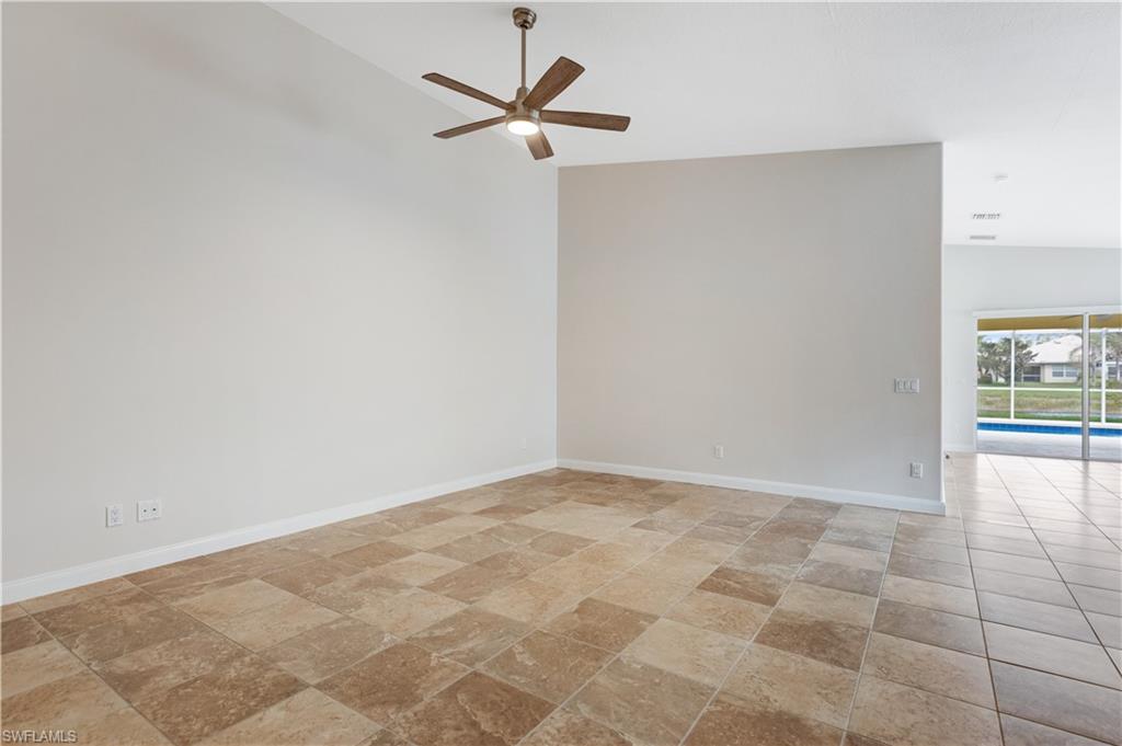7643 Novara Ct Property Photo 11