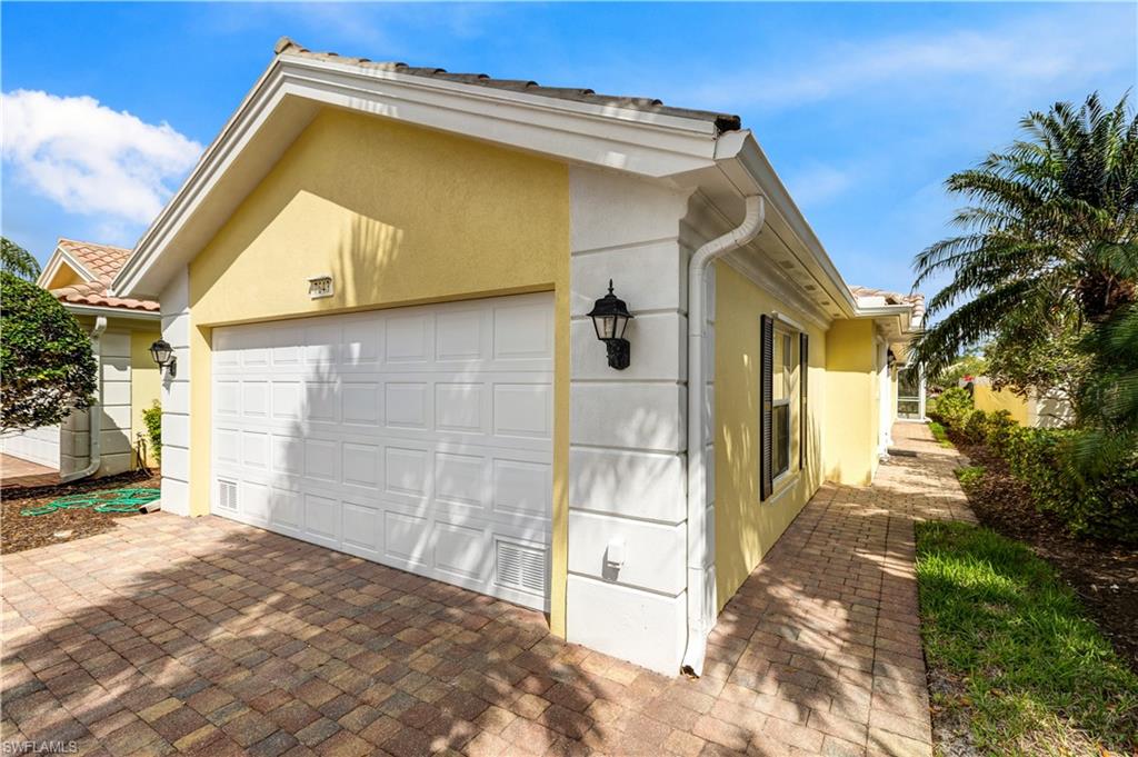 7643 Novara Ct Property Photo 31