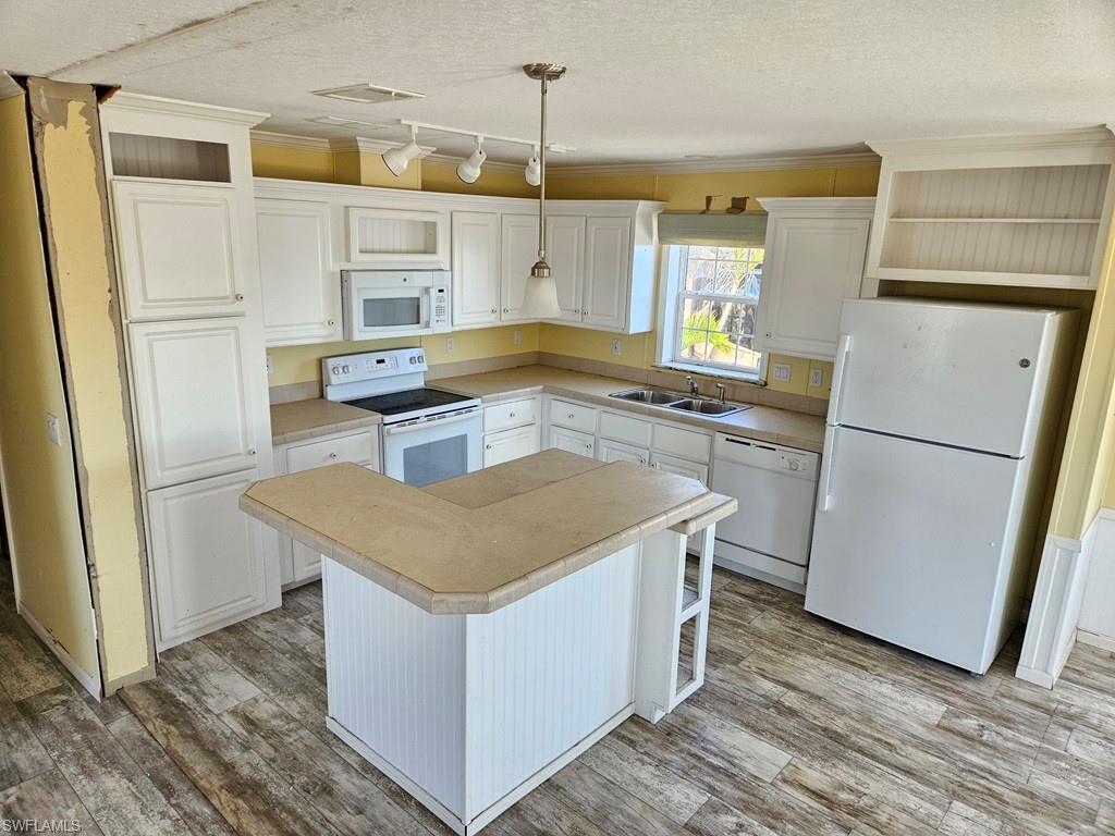 3763 Dewberry Ln Property Photo 11