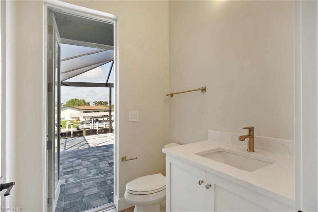 123 Sw 52nd Ter Property Photo 19