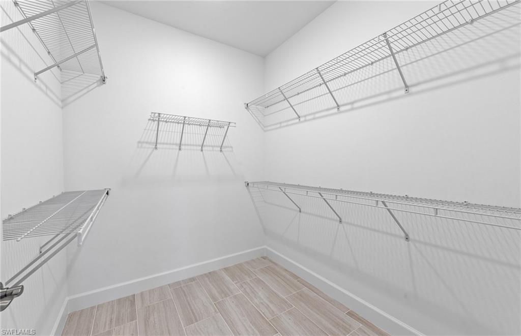 1887 Sierra Ave Property Photo 23