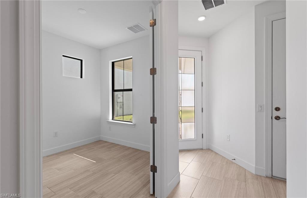1887 Sierra Ave Property Photo 25