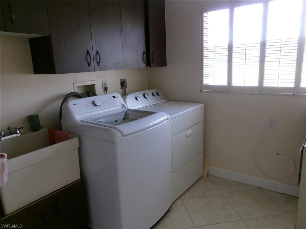 5447 Capbern Ct Property Photo 7