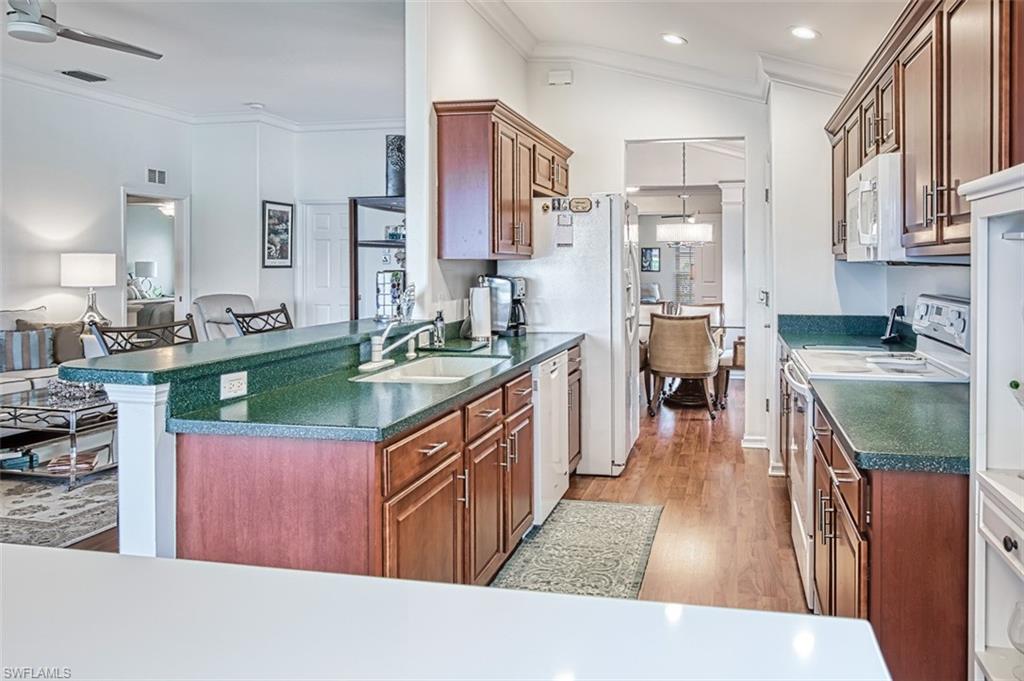 10032 Majestic Ave Property Photo 22