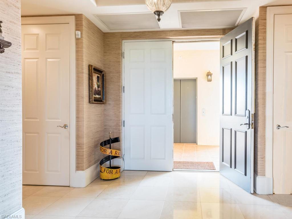 2728 Tiburon Blvd E # 503 Property Photo 38